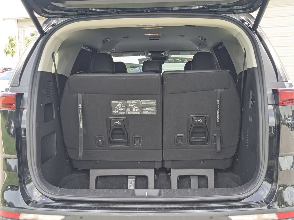2024 Kia Carnival SX