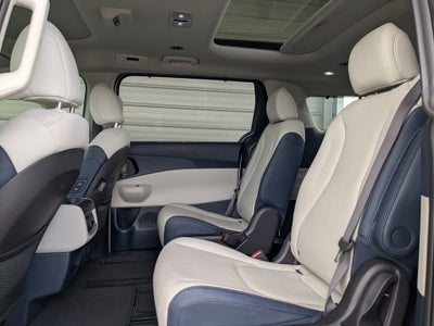 2025 Kia Carnival Hybrid SX