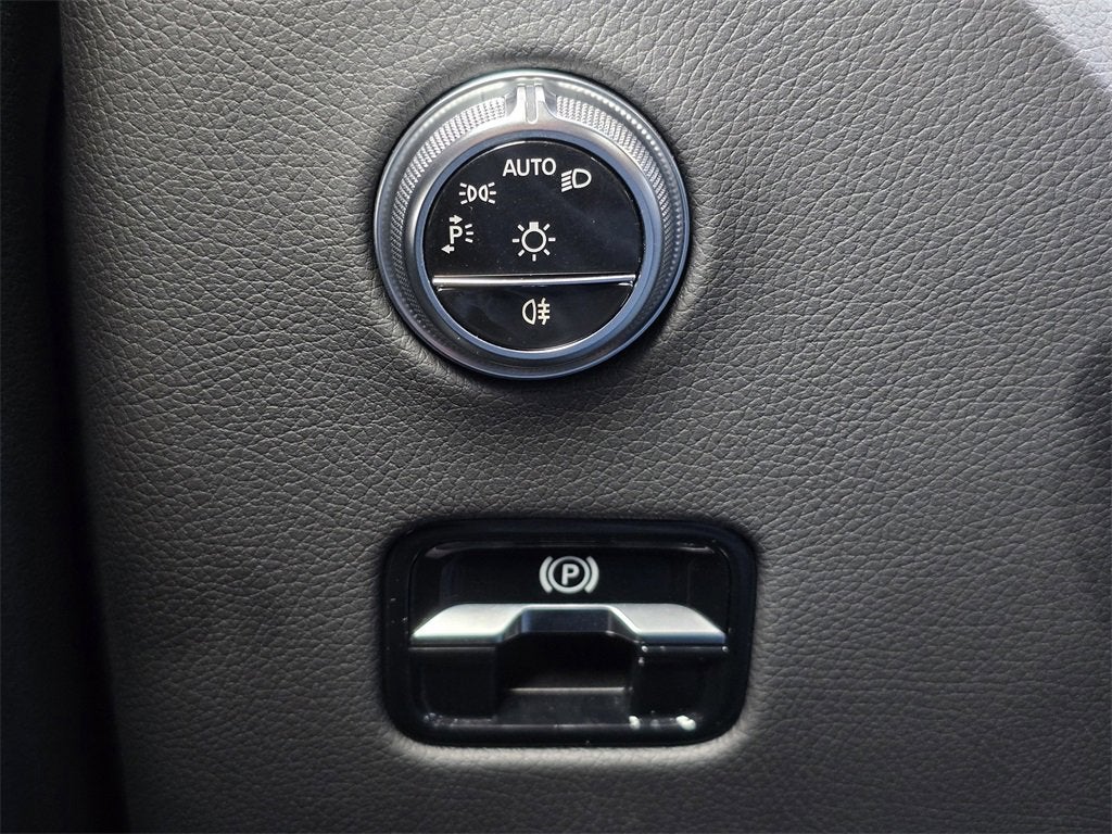 2024 Mercedes-Benz GLC GLC 300