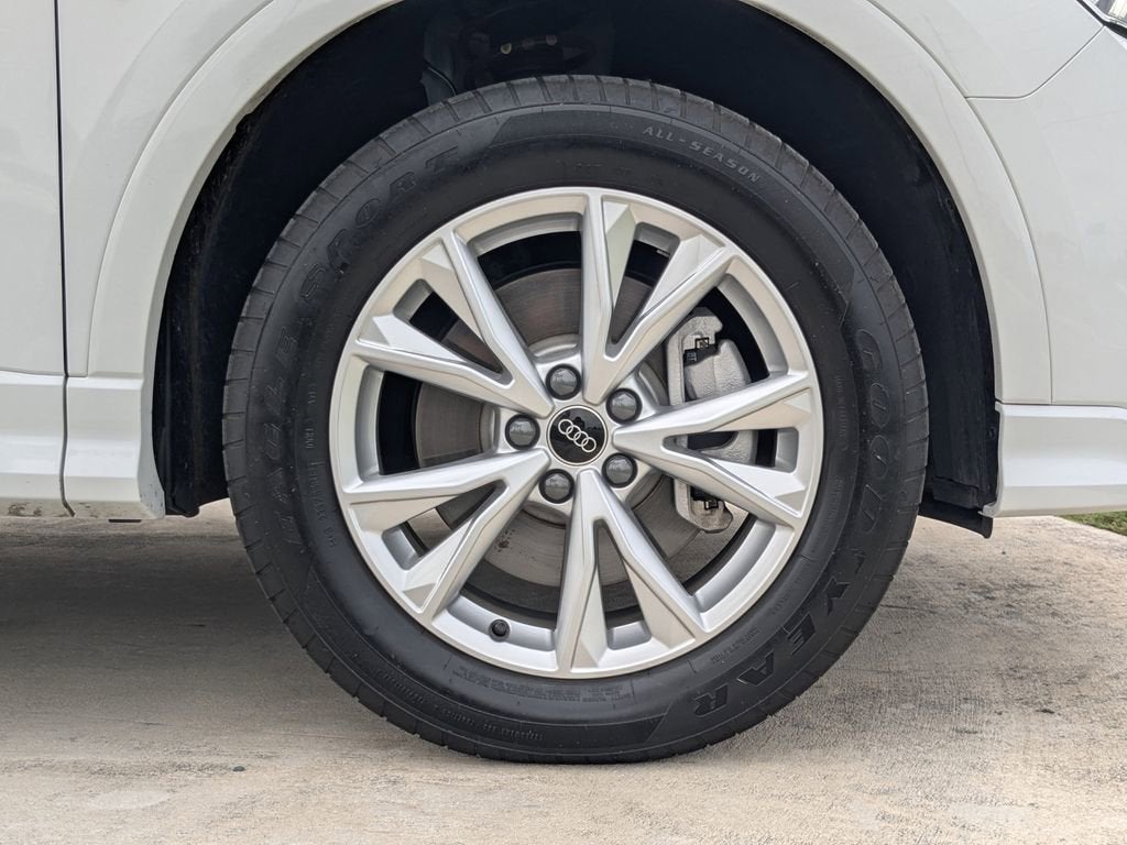 2024 Audi Q3 S line Premium