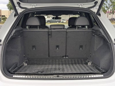 2024 Audi Q3 S line Premium