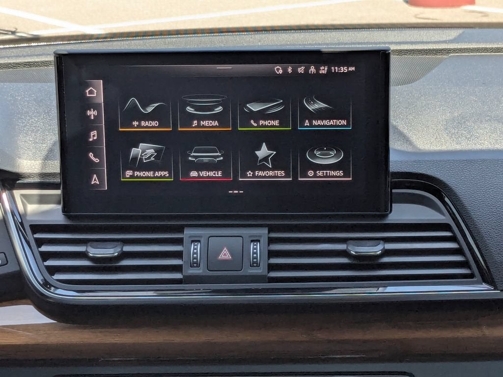 2022 Audi Q5 S line Premium Plus