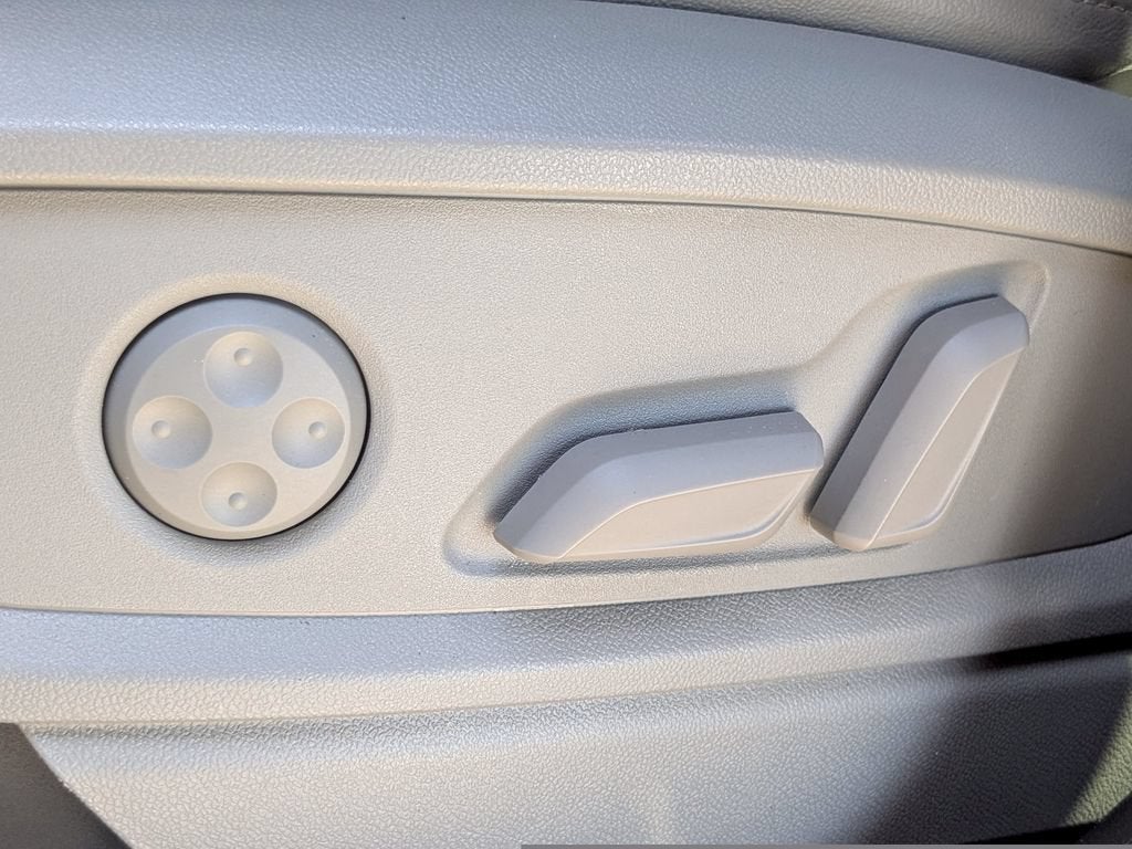2022 Audi Q5 S line Premium Plus