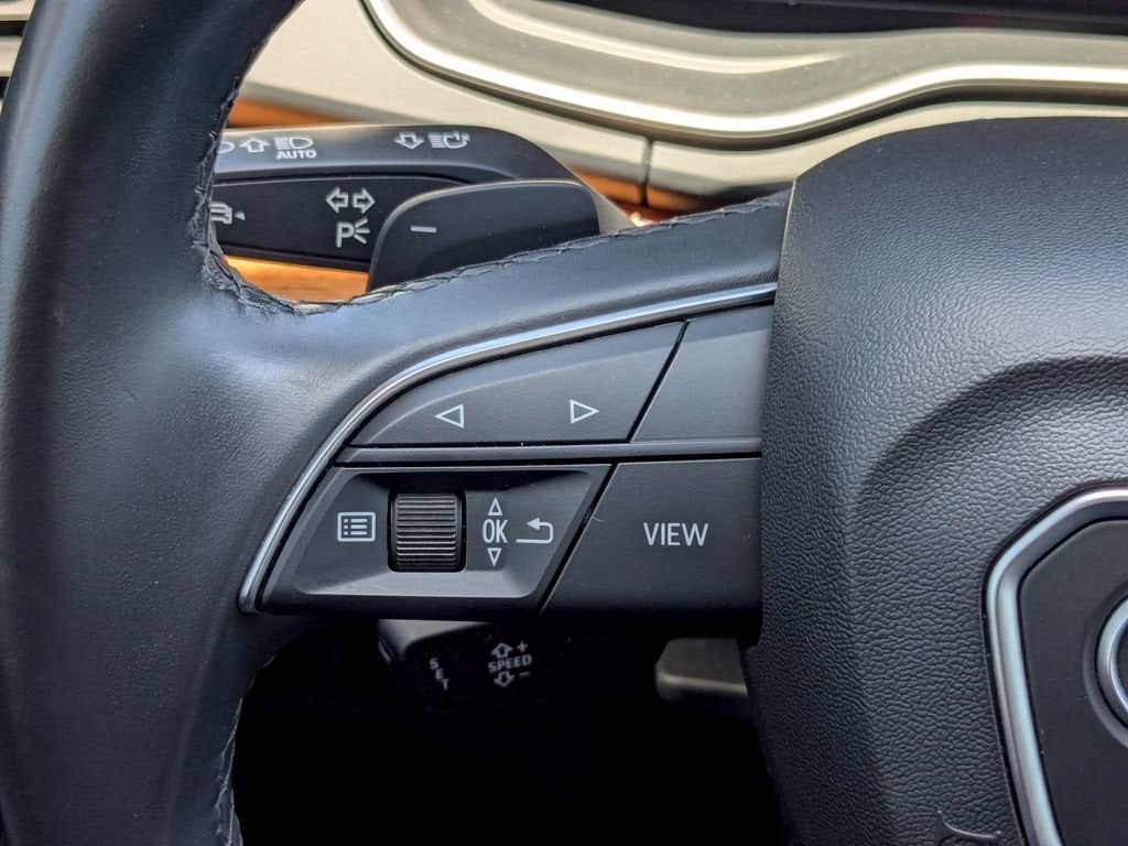 2022 Audi Q5 S line Premium Plus