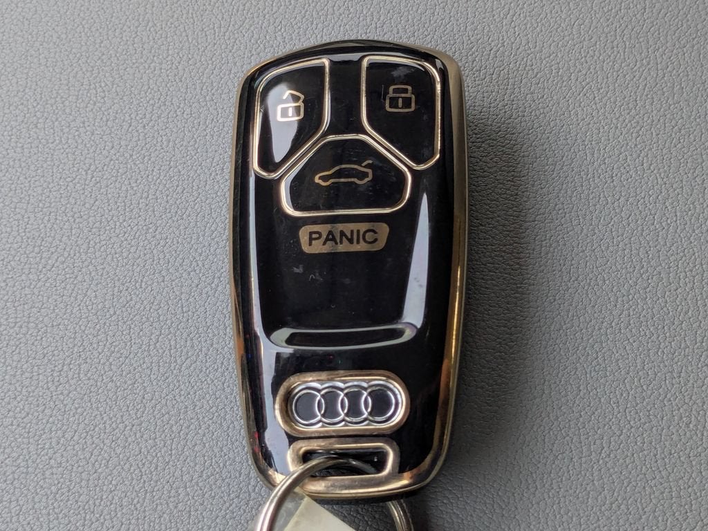 2022 Audi Q5 S line Premium Plus