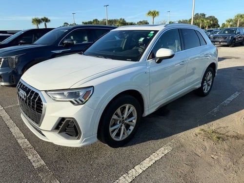 2021 Audi Q3 S line Premium Plus