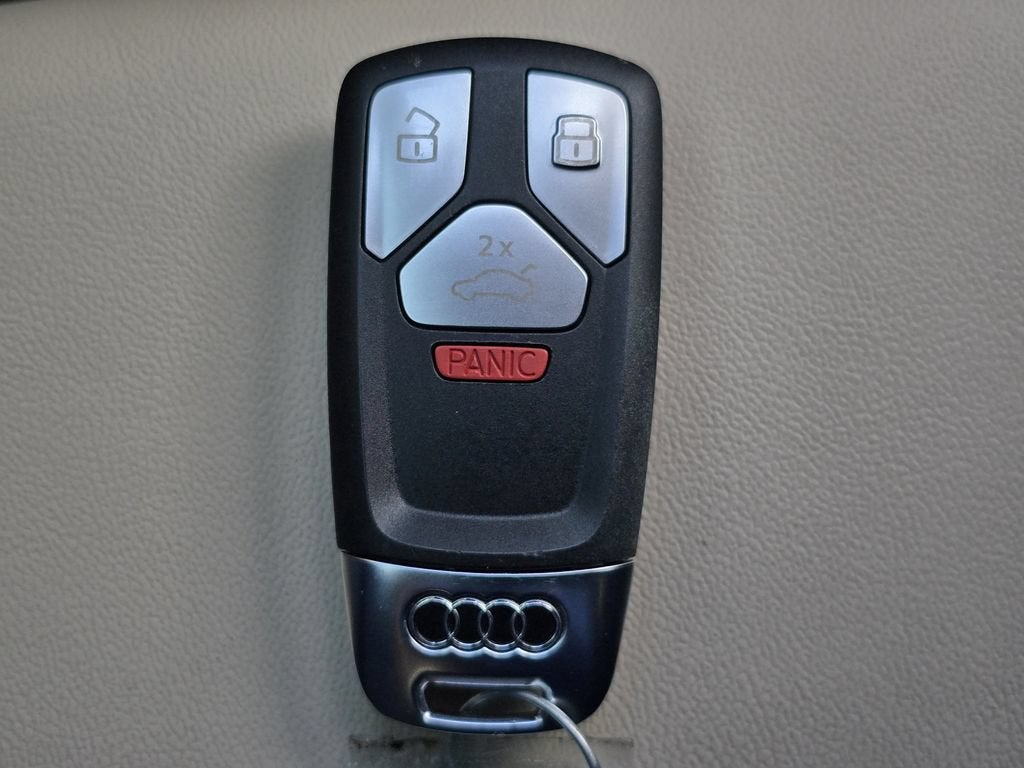 2025 Audi Q5 S line Premium