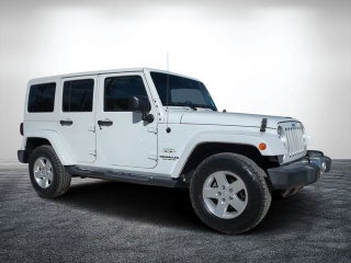 2017 Jeep Wrangler Unlimited Sahara 4x4