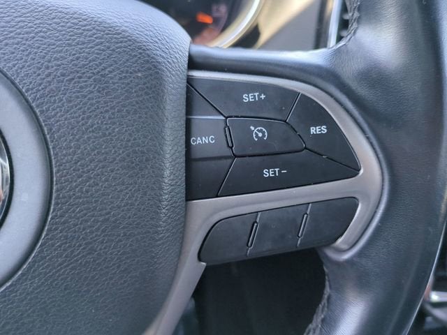 2019 Jeep Grand Cherokee Laredo E 4x2