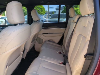 2025 Jeep Grand Cherokee Limited 4x2