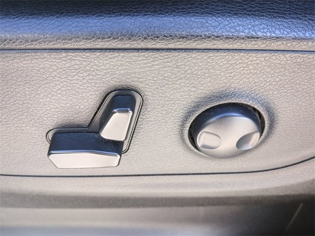 2022 RAM 1500 Big Horn Quad Cab 4x2 6'4" Box