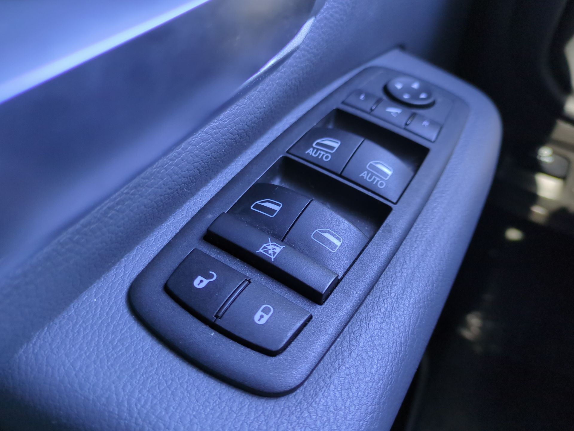 2022 RAM 1500 Big Horn Quad Cab 4x4 6'4" Box