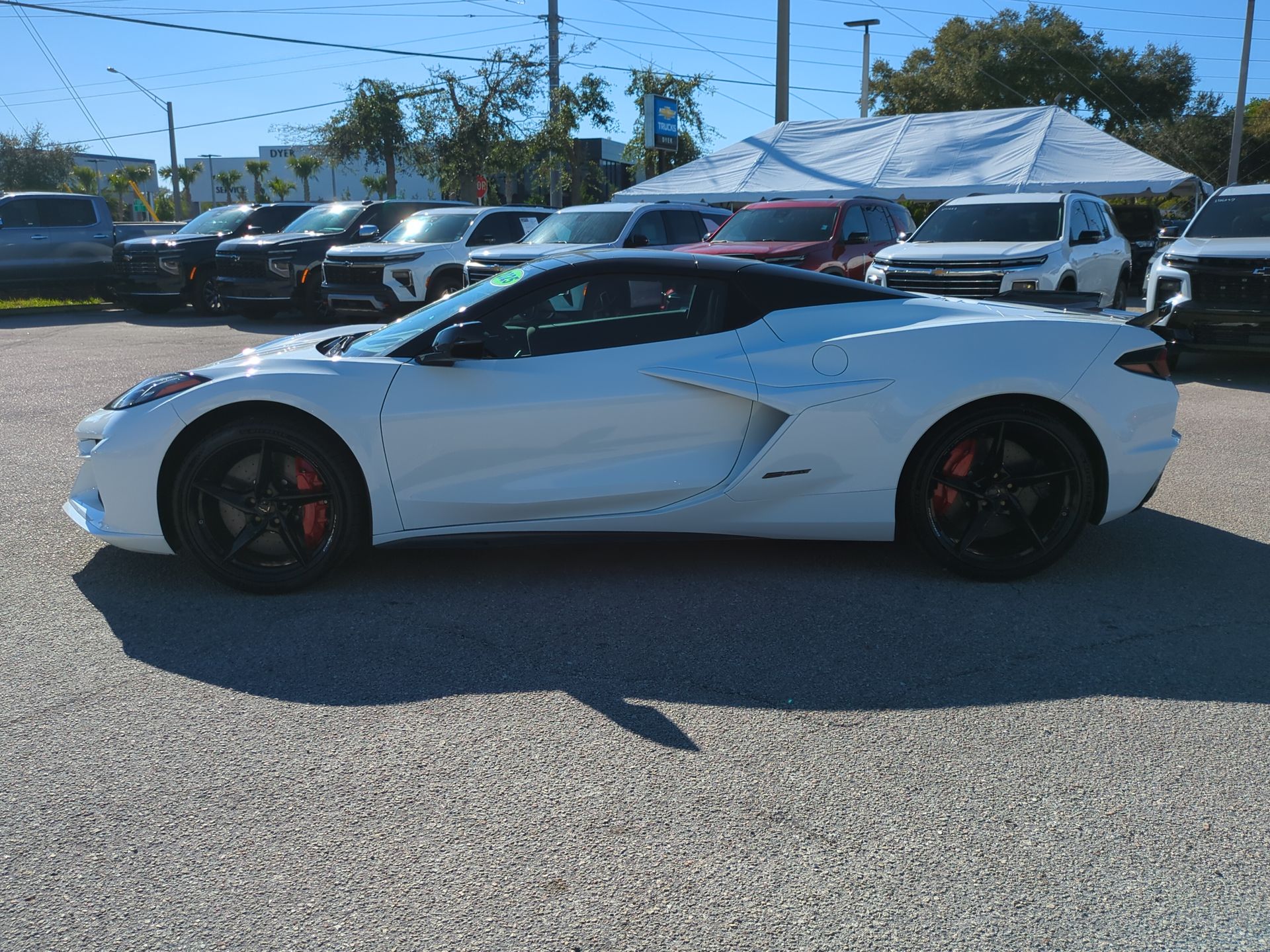 2025 Chevrolet Corvette E-Ray 2LZ