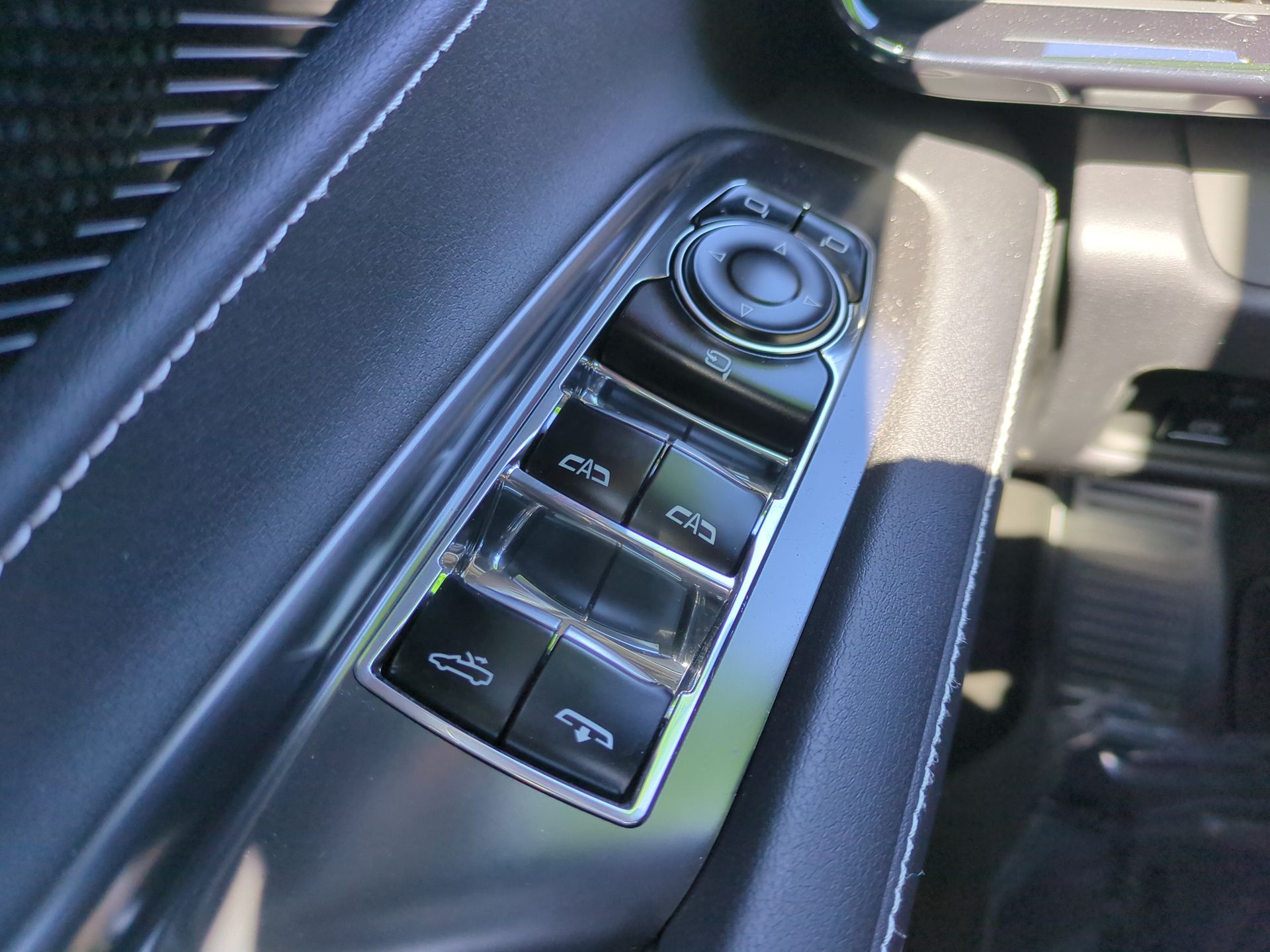 2025 Chevrolet Corvette E-Ray 2LZ