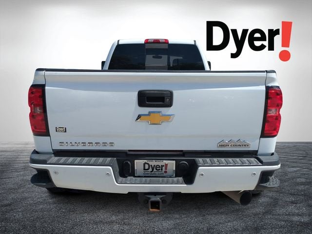 2015 Chevrolet Silverado 3500 HD High Country