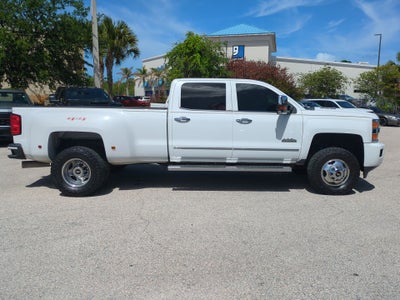 2015 Chevrolet Silverado 3500 HD High Country