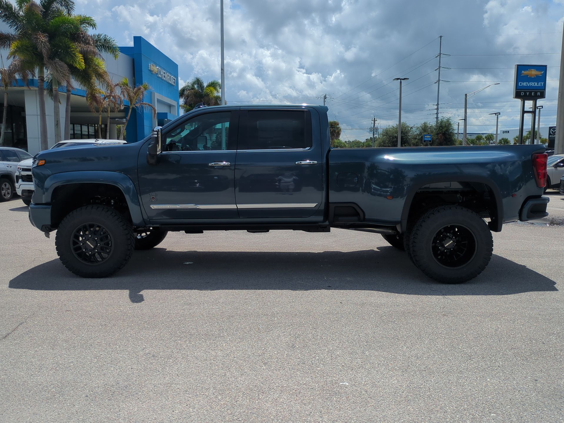 2026 Chevrolet Silverado 3500 HD High Country DRW
