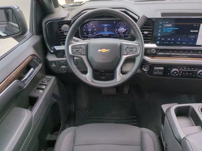 2025 Chevrolet Silverado 1500 LT (2FL)