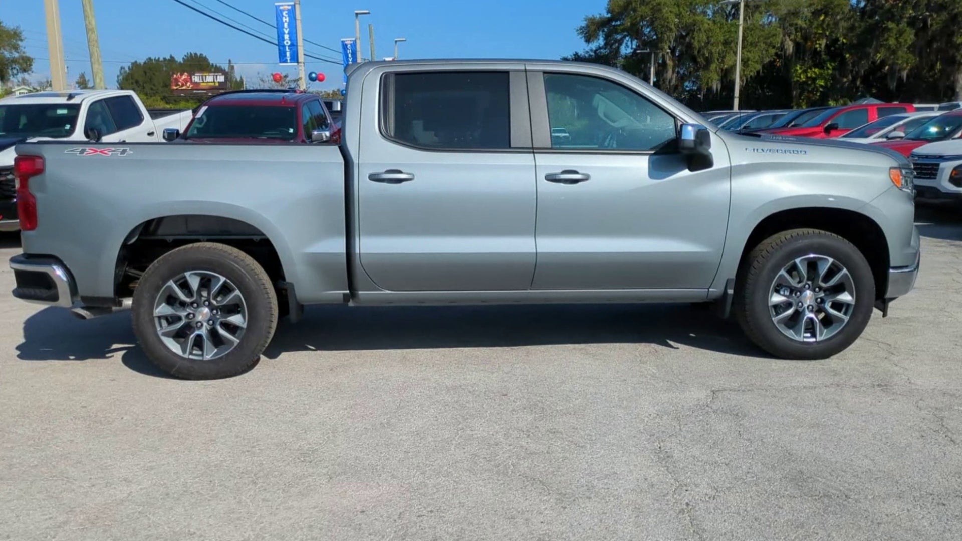 2026 Chevrolet Silverado 1500 LT (2FL)