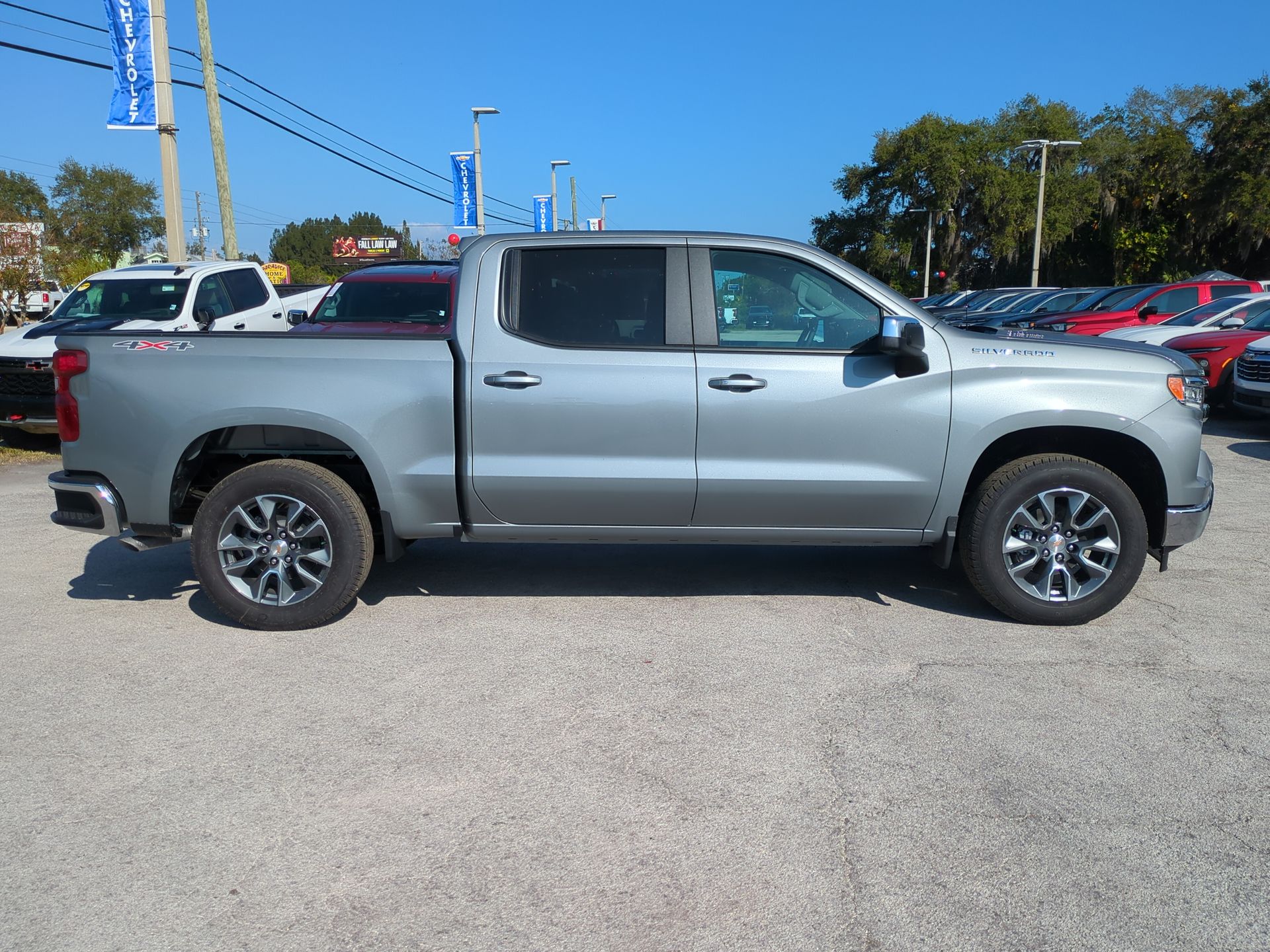 2026 Chevrolet Silverado 1500 LT (2FL)