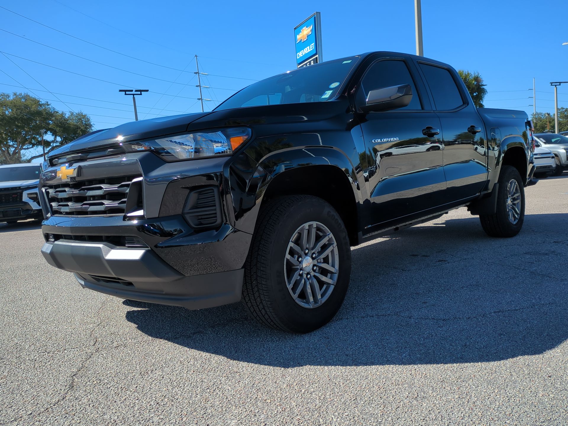 2025 Chevrolet Colorado WT/LT