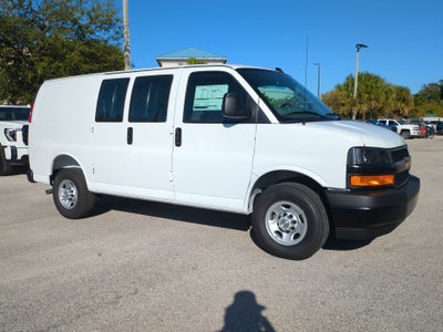 2025 Chevrolet Express Cargo WT