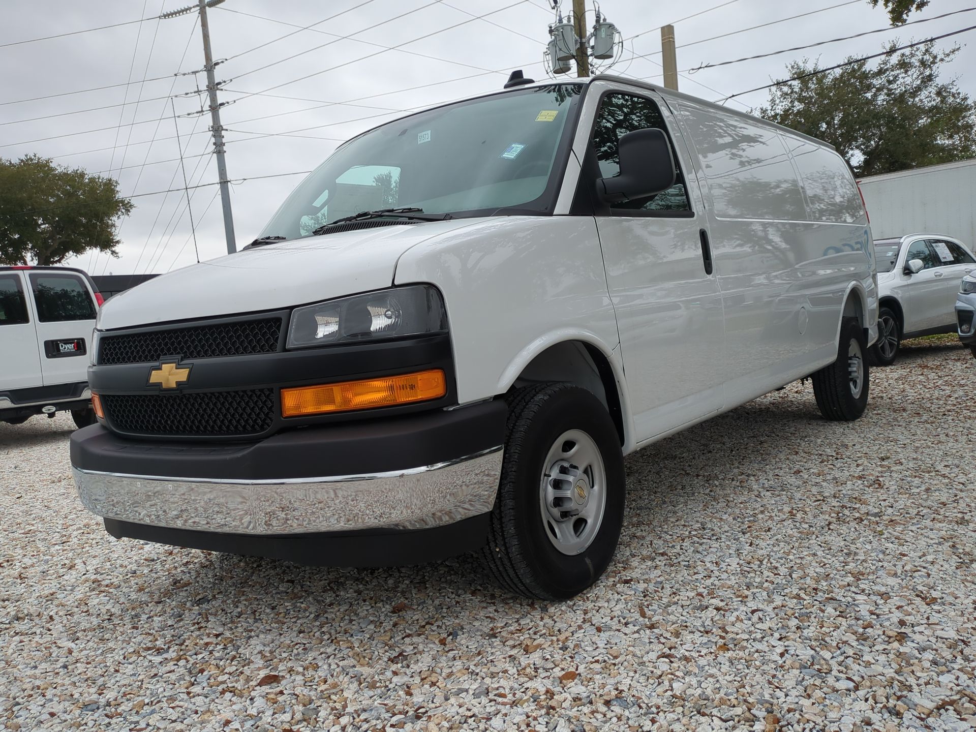 2025 Chevrolet Express Cargo 2500 WT