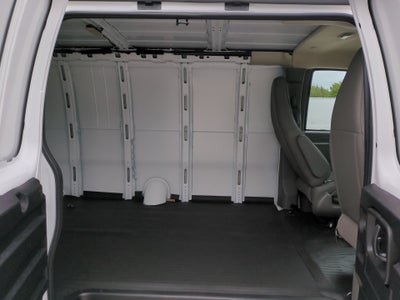 2025 Chevrolet Express Cargo WT