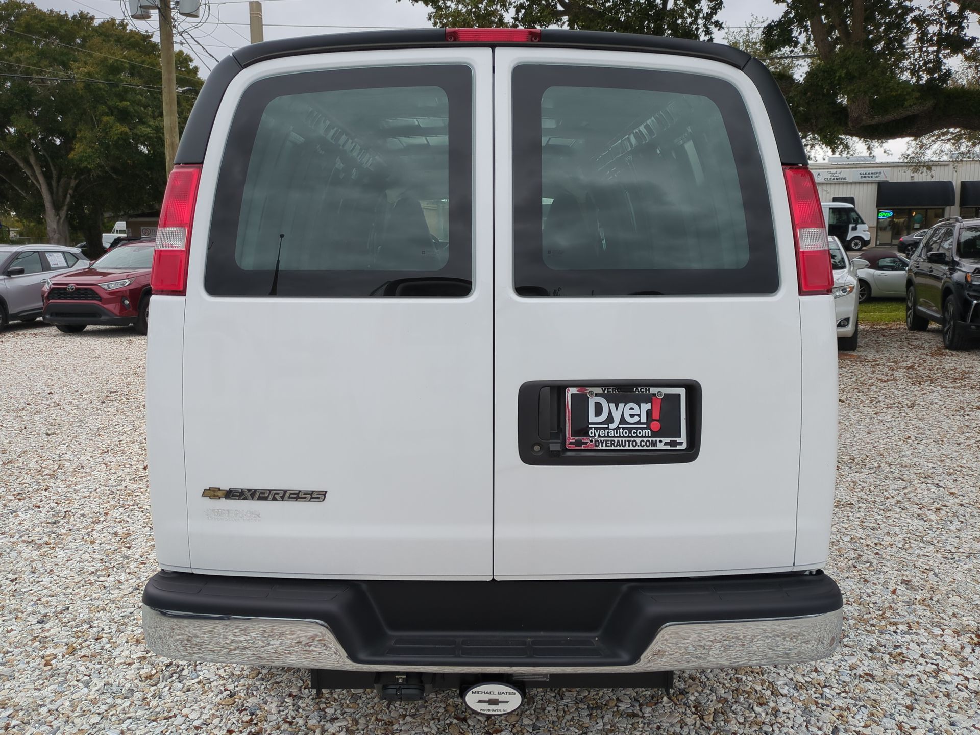 2025 Chevrolet Express Cargo 2500 WT