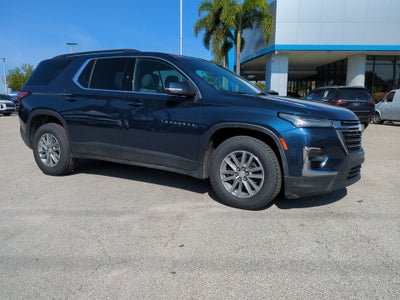 2022 Chevrolet Traverse LT Cloth