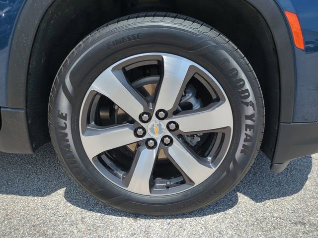 2022 Chevrolet Traverse LT Leather