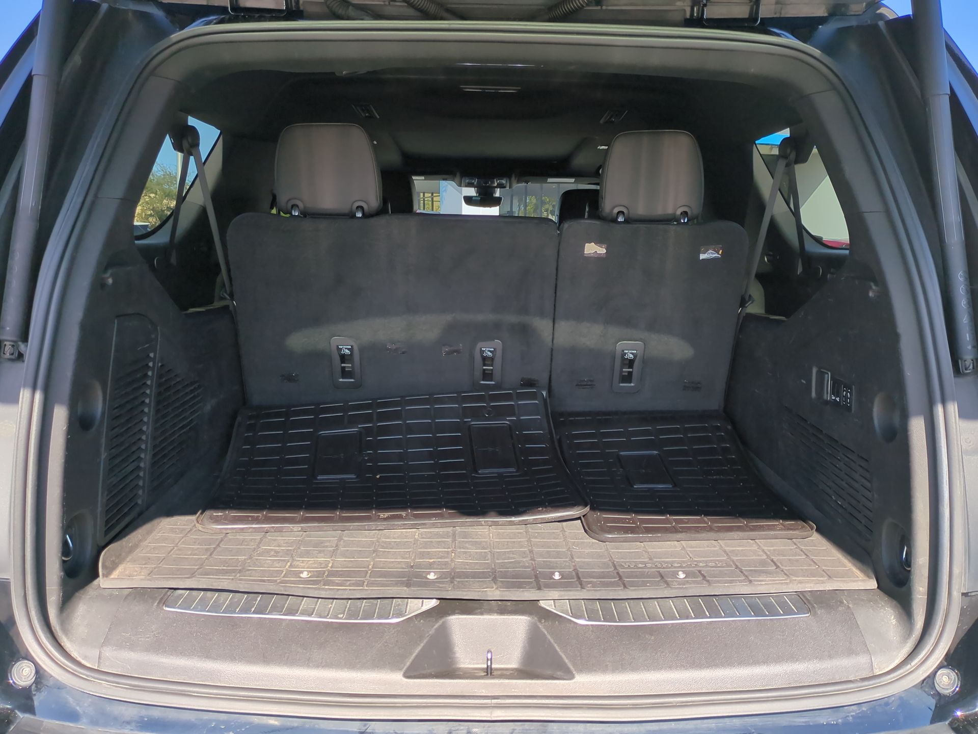 2022 Chevrolet Suburban High Country