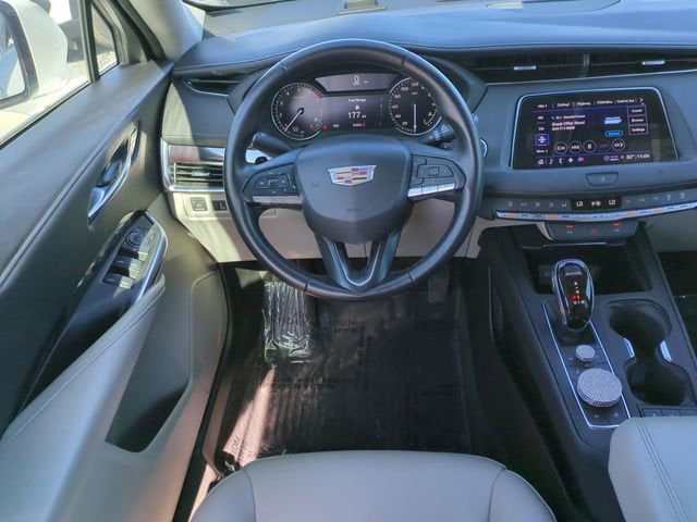 2021 Cadillac XT4 Luxury