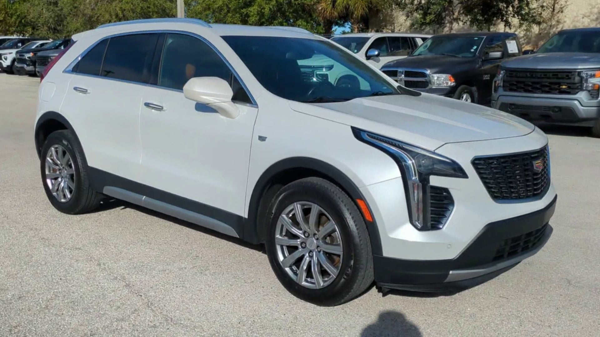 2019 Cadillac XT4 FWD Premium Luxury