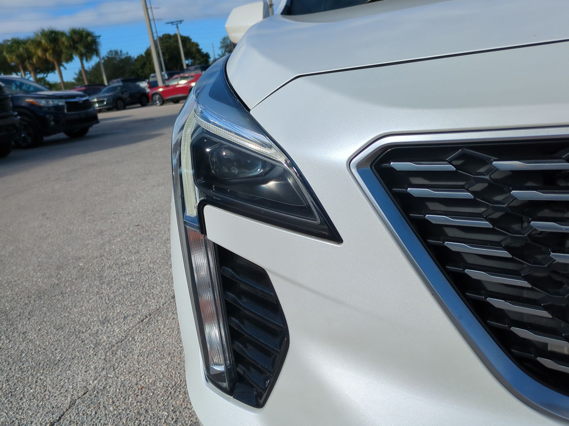 2019 Cadillac XT4 FWD Premium Luxury