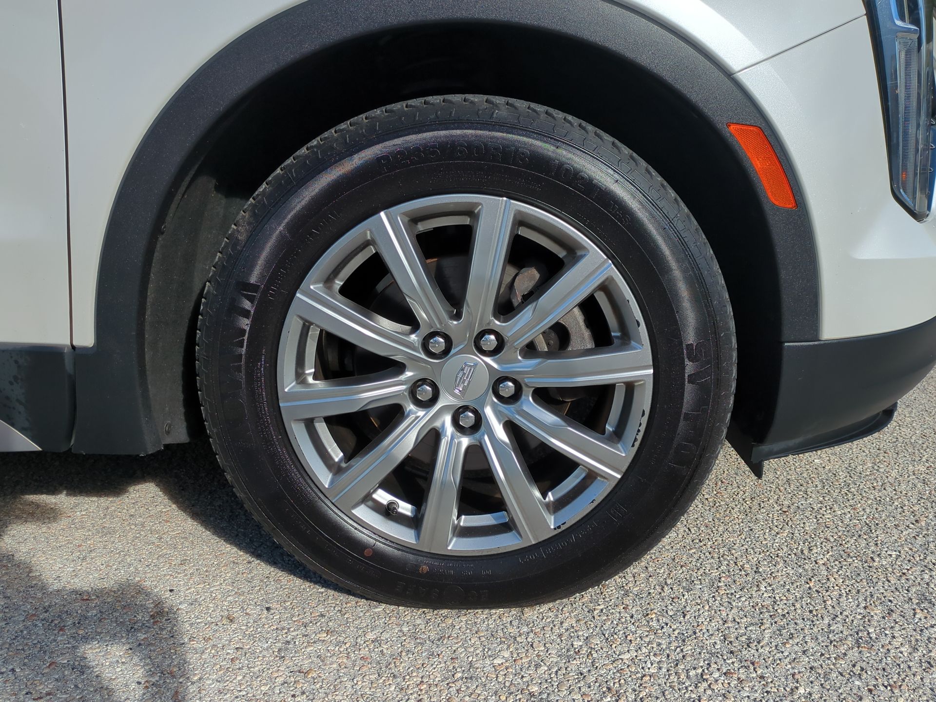 2019 Cadillac XT4 FWD Premium Luxury