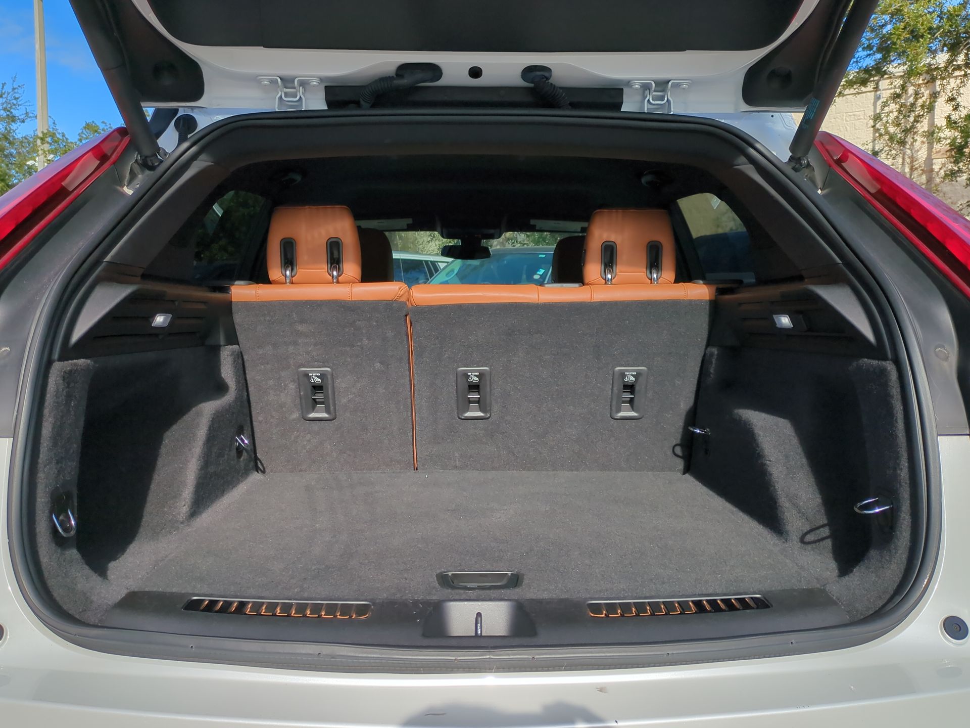 2019 Cadillac XT4 FWD Premium Luxury