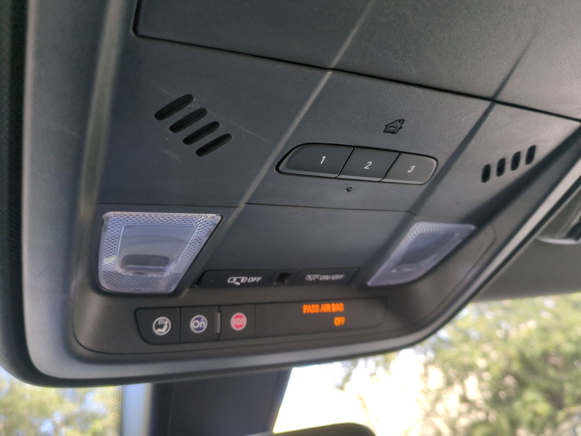 2019 Cadillac XT4 FWD Premium Luxury