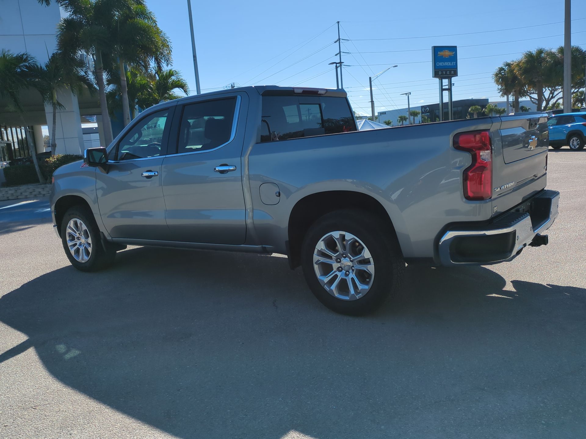 2024 Chevrolet Silverado 1500 LTZ