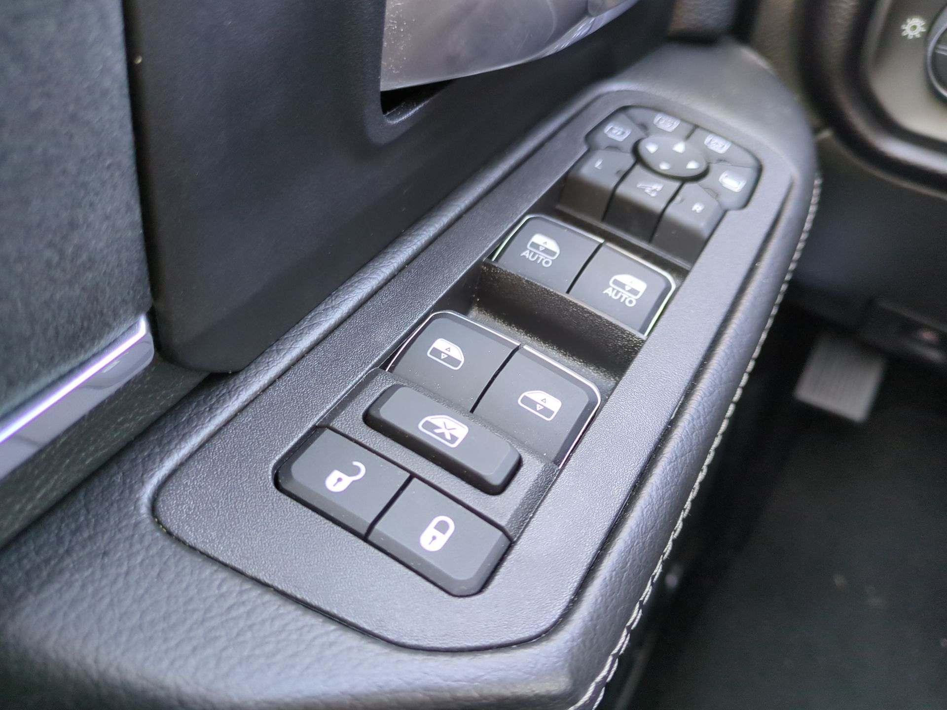 2025 RAM 2500 Laramie Mega Cab 4x4 6'4" Box