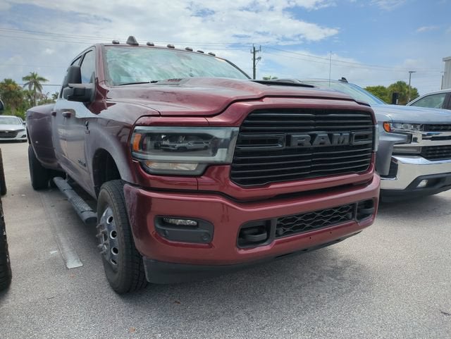 2023 RAM 3500 Laramie Crew Cab 4x4 8' Box
