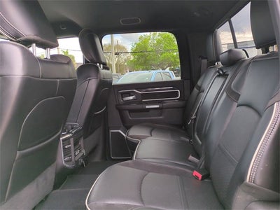 2019 RAM 2500 Laramie Crew Cab 4x4 6'4" Box