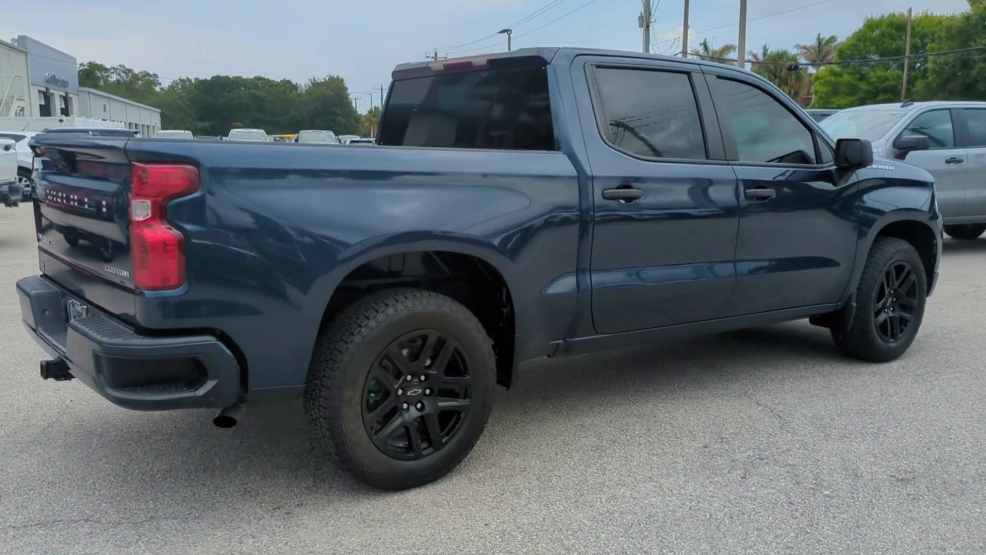 2022 Chevrolet Silverado 1500 Custom
