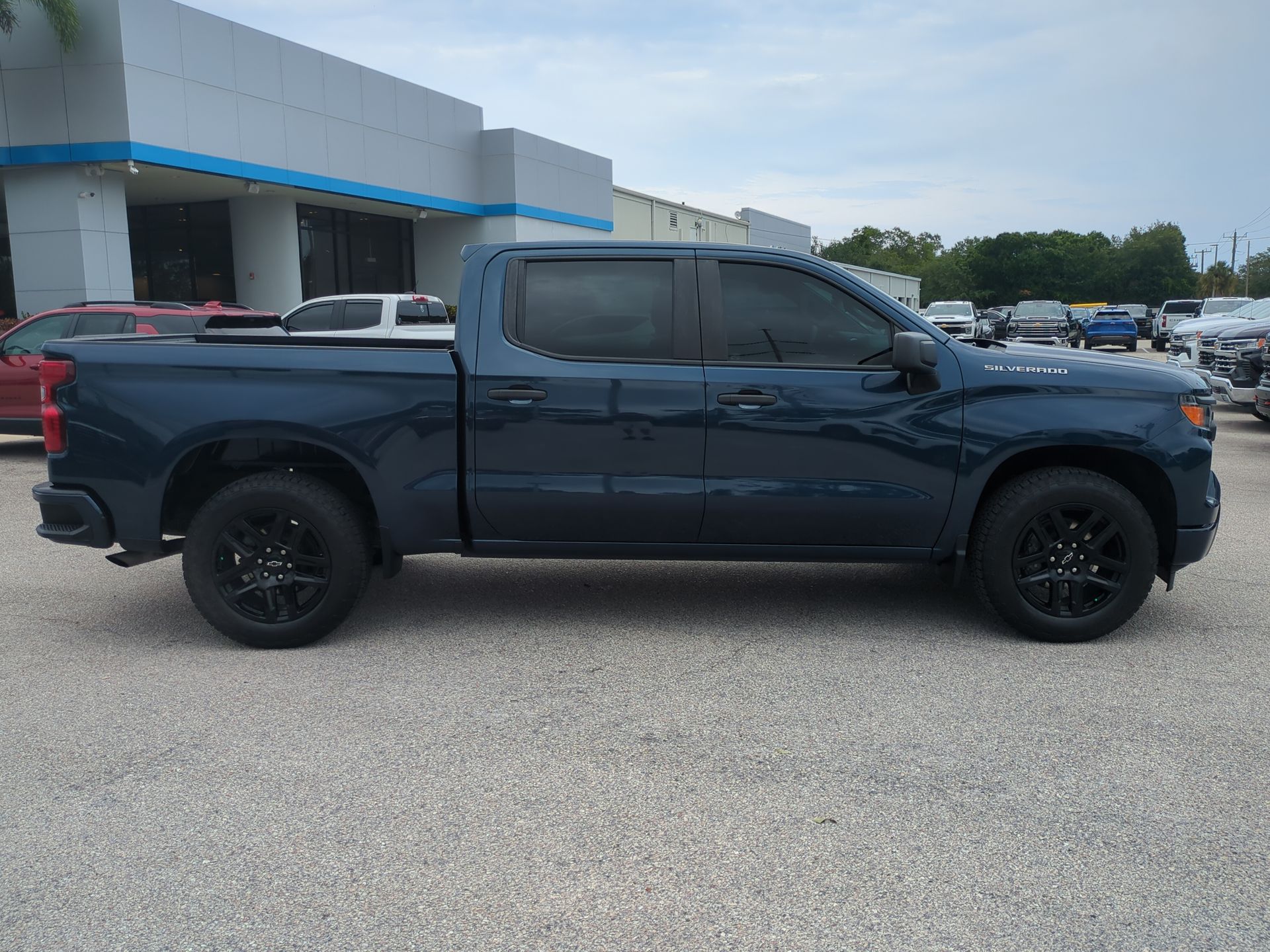 2022 Chevrolet Silverado 1500 Custom