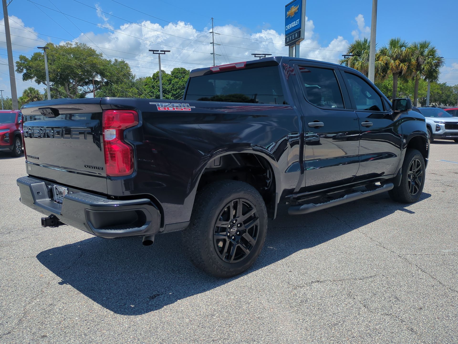 2024 Chevrolet Silverado 1500 Custom Trail Boss