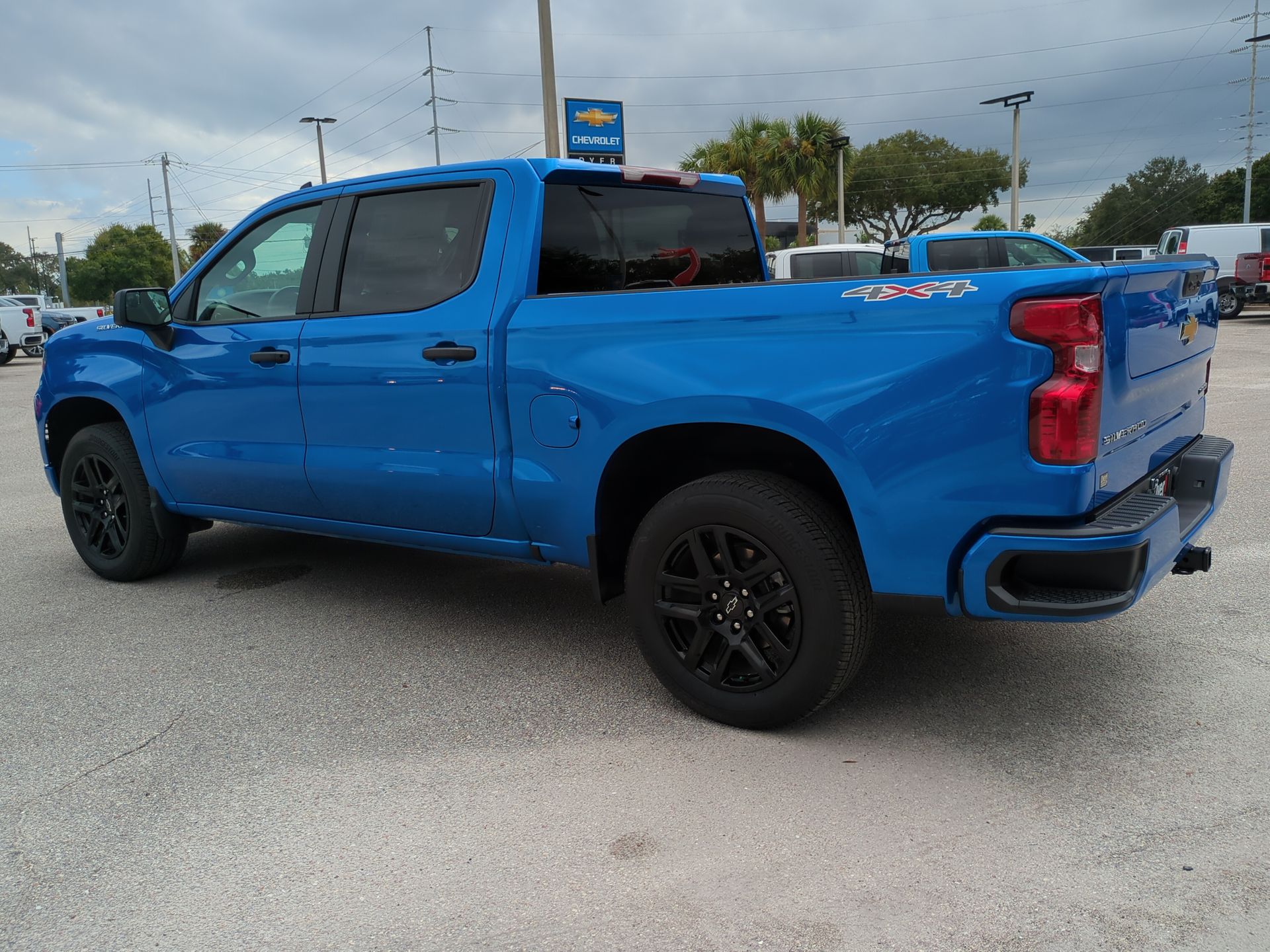 2025 Chevrolet Silverado 1500 Custom