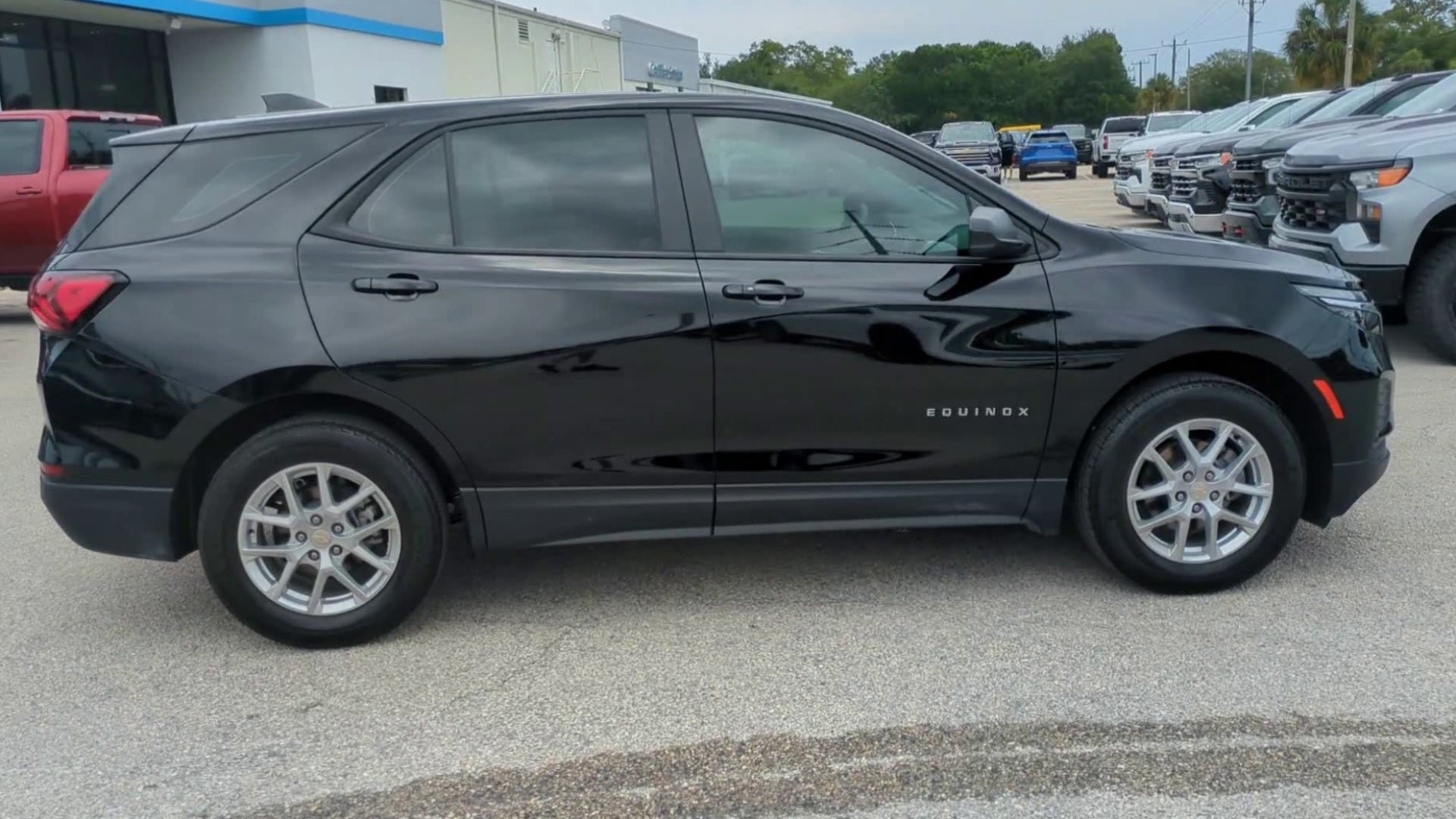 2024 Chevrolet Equinox LS
