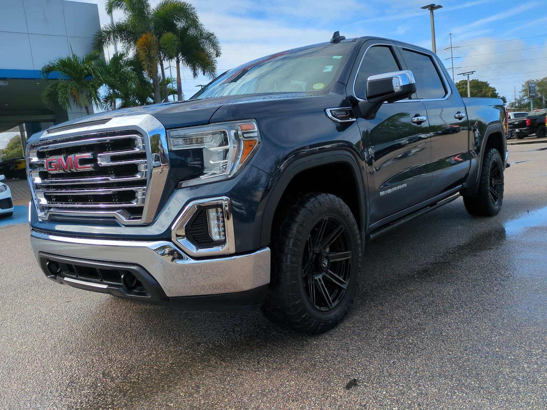 2021 GMC Sierra 1500 SLT