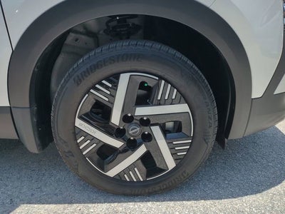 2025 Nissan Kicks SV FWD