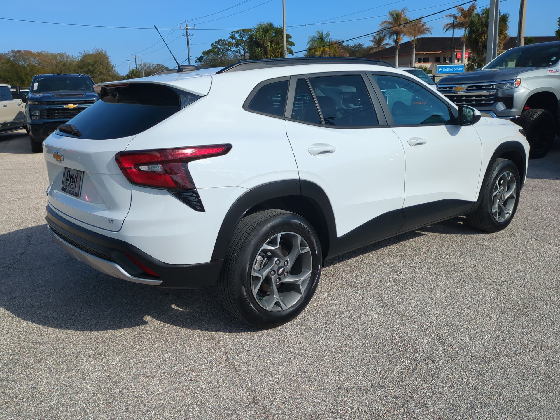2024 Chevrolet Trax LT